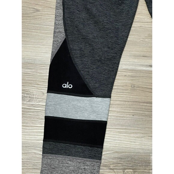Alo Yoga Womens Size S Sheila High Waist Gray Black Alosoft Colorblock Leggings - Picture 8 of 8